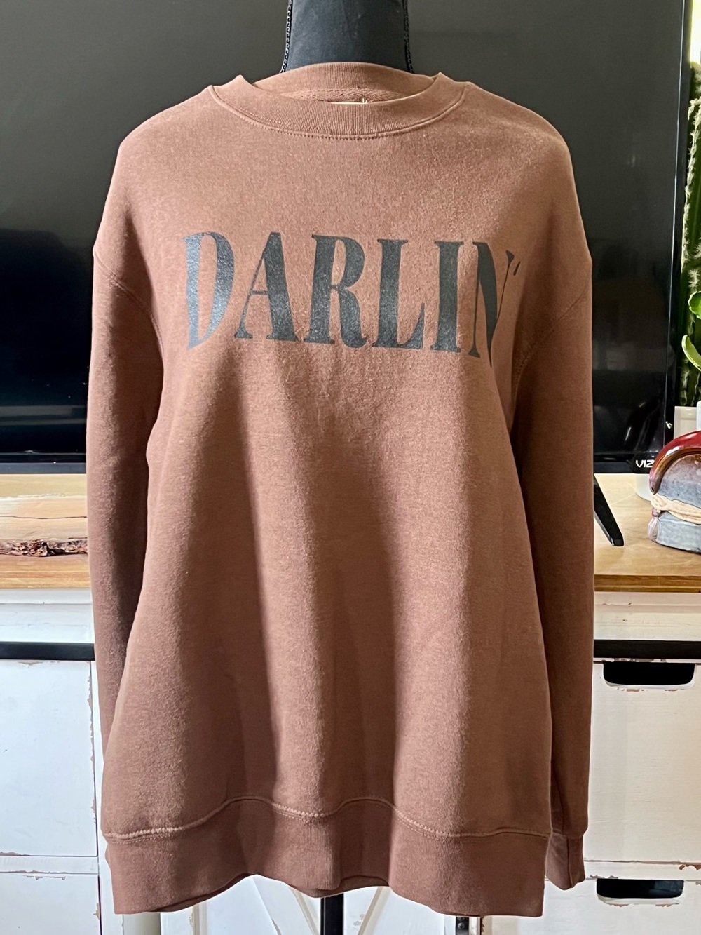 Darlin’ Crewneck Sweatshirt